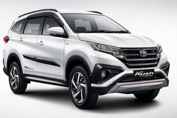 toyota-rush-sideview